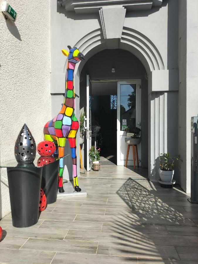 Hotel Le 6 3 Home Port En Bessin Exteriér fotografie